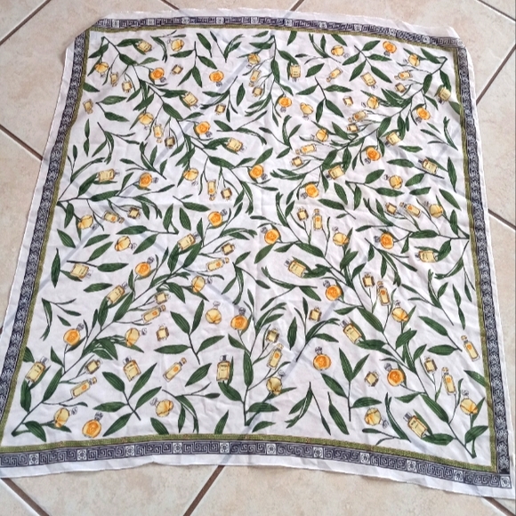 Gianni Versace Vintage 80's Profumi Chiffon Scarf Versace Perfume Logo Motif - Picture 13 of 13